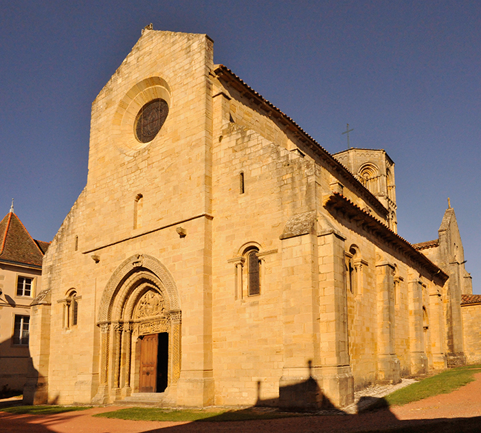 eglise semur_brionnais